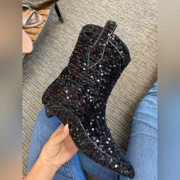 NIB $710 Laurence Dacade sequined boots